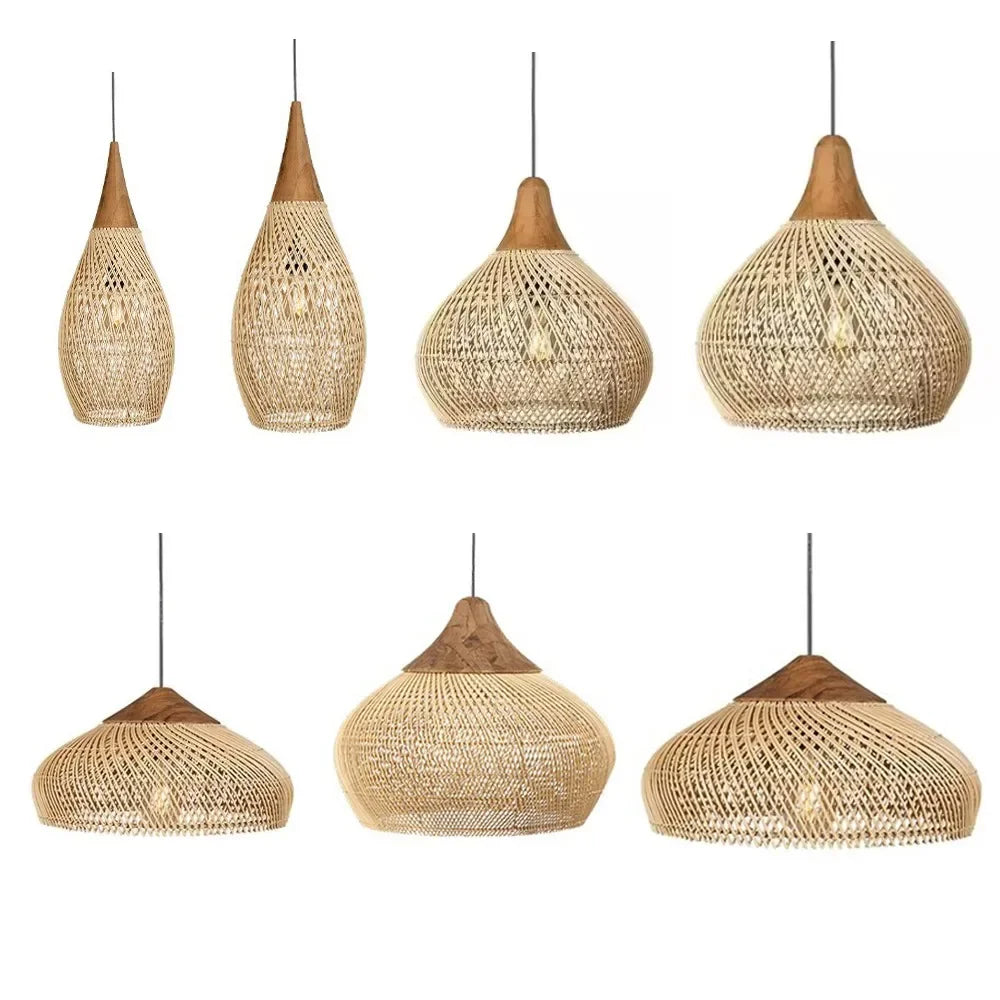 Les formes de la suspension en rotin et bois